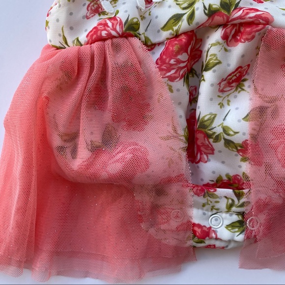 🌹👼🏻New Born Rosey Dress👼🏻🌹 - Picture 5 of 7